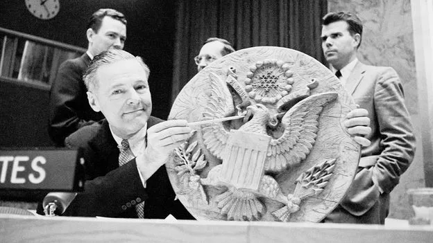 The Soviet Bug That Hid in a US Ambassador's Artwork for Seven Years