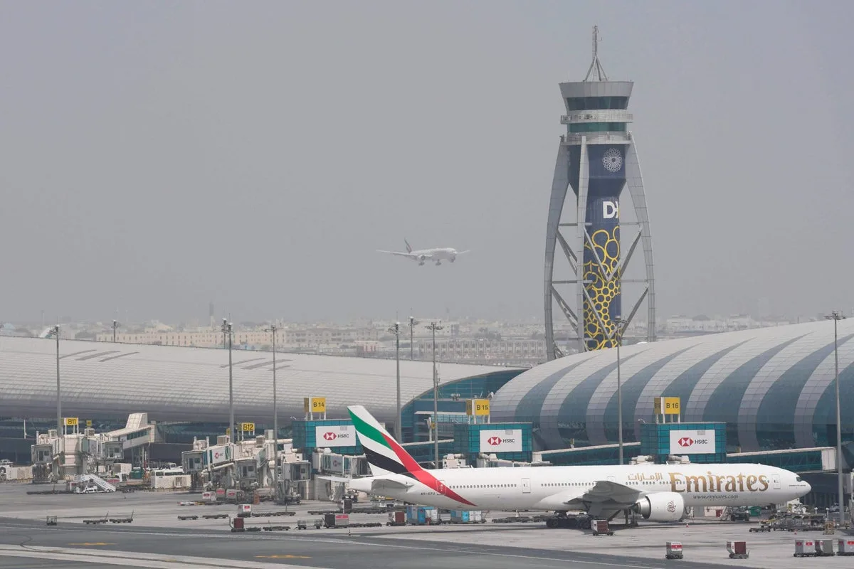 Britons Stranded in Dubai as Iranian Missiles Strike and Flights Cancel