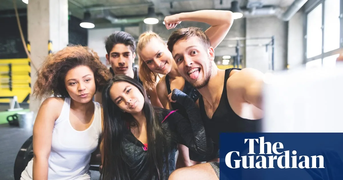 Brits Ditch Solo Gym Workouts For Social Fitness Events