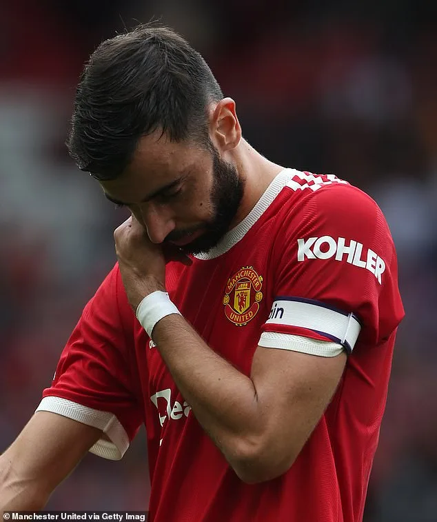 Bruno Fernandes Apologises for Penalty Miss in Man United Defeat