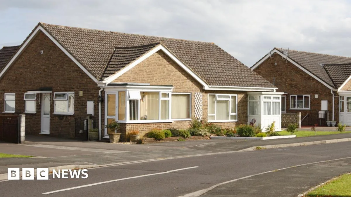 Builders Shun Younger Buyers For Bungalows