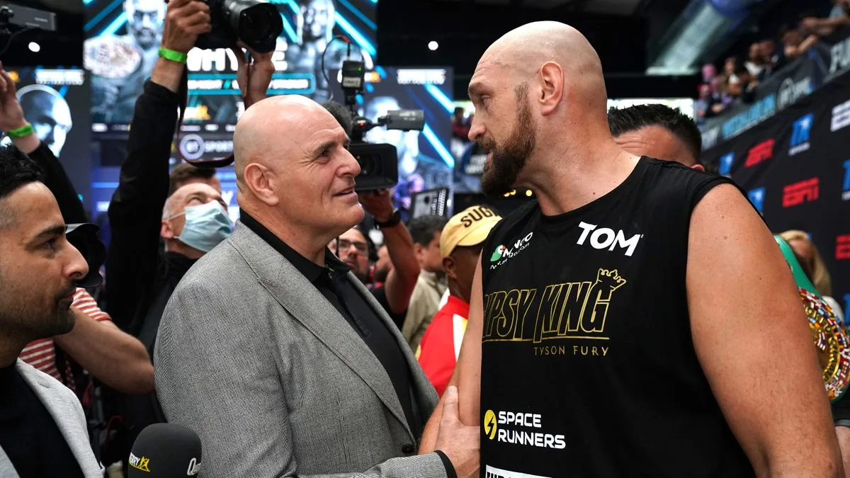 Tyson Fury Breaks Silence on Dad John Fighting Carl Froch