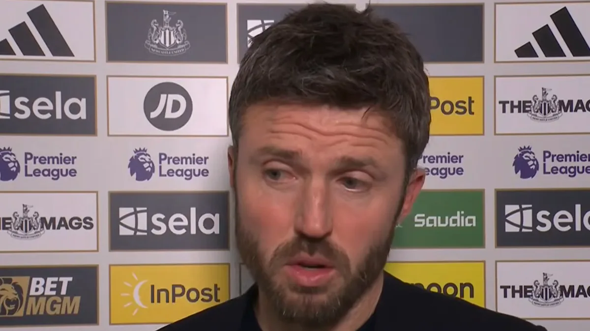 Carrick Hits Back in Tense Interview After Painful Newcastle Defeat