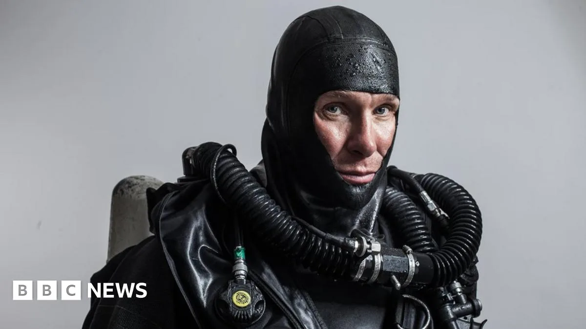 Cave Divers Risk All to Retrieve Bodies of Friends from World's Deepest Sump