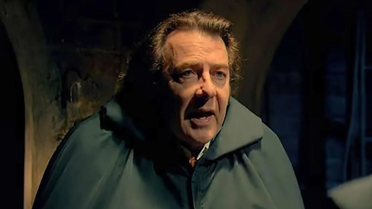 Jonathan Ross Warned by BBC for Revealing Celebrity Traitors Secrets