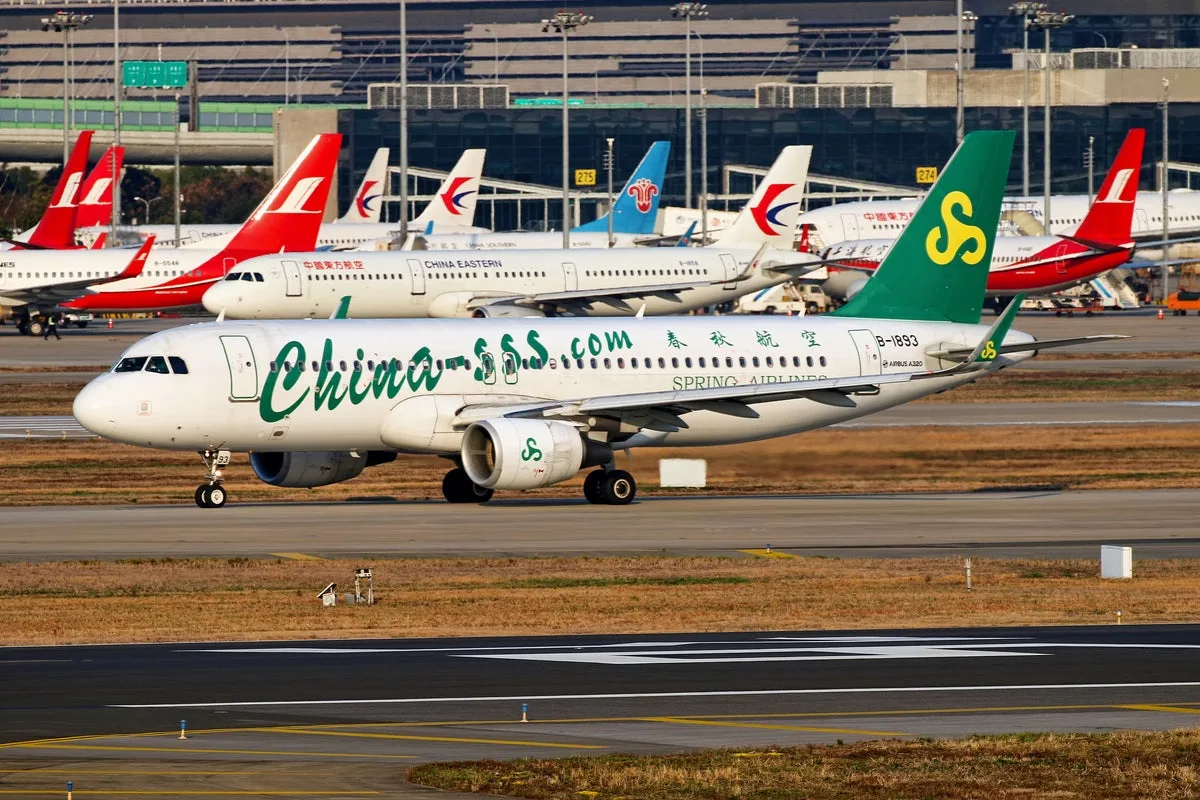 Passenger's Seat Swap Demand Forces Emergency Landing on Spring Airlines Flight