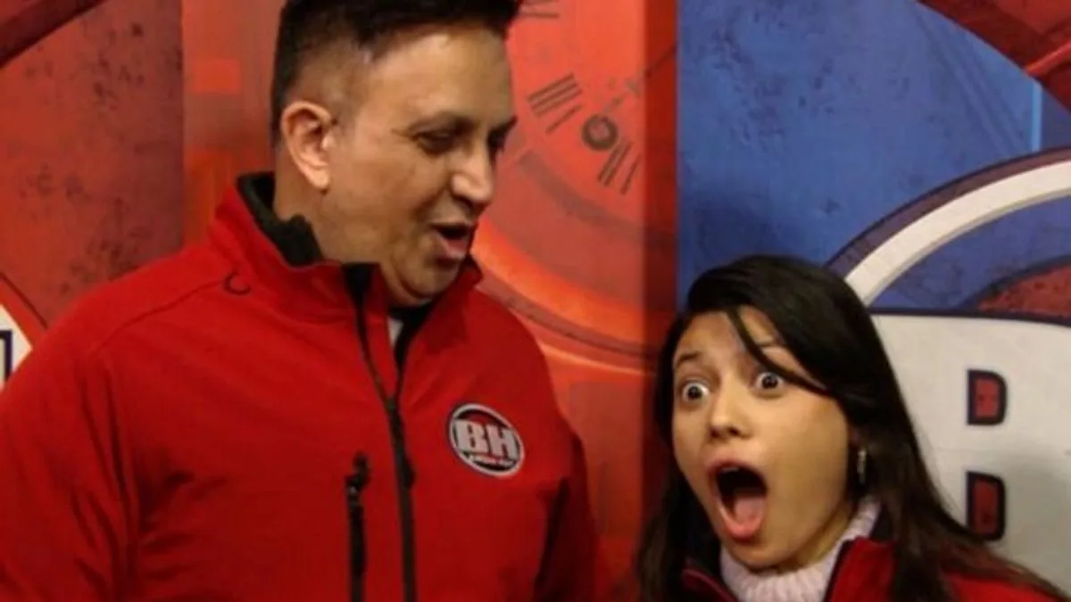 Bargain Hunt Team Makes £100 Profit Despite 'Bonkers' Propeller Clock Buy