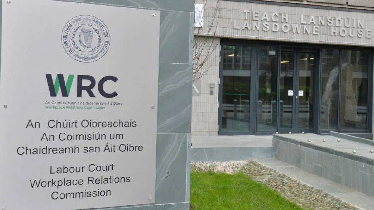 Chef awarded £28,400 after unfair dismissal for serving food dropped on floor