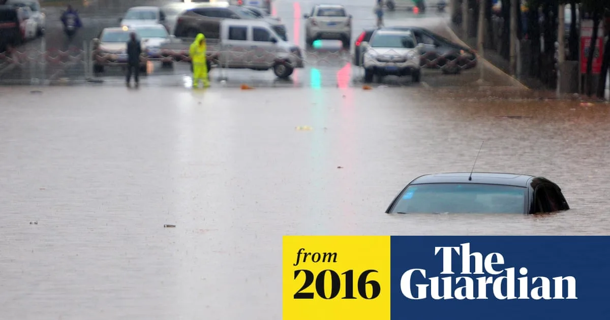 China Floods: Over 100 Dead or Missing as Yangtze Basin Submerged