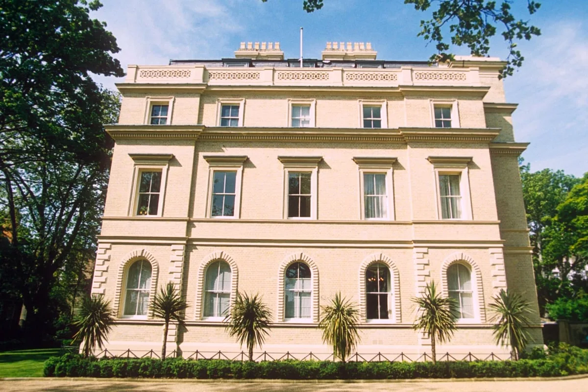 Chinese Billionaire Wang Jianlin Buys £80m London Mansion, Plans £50m Renovation