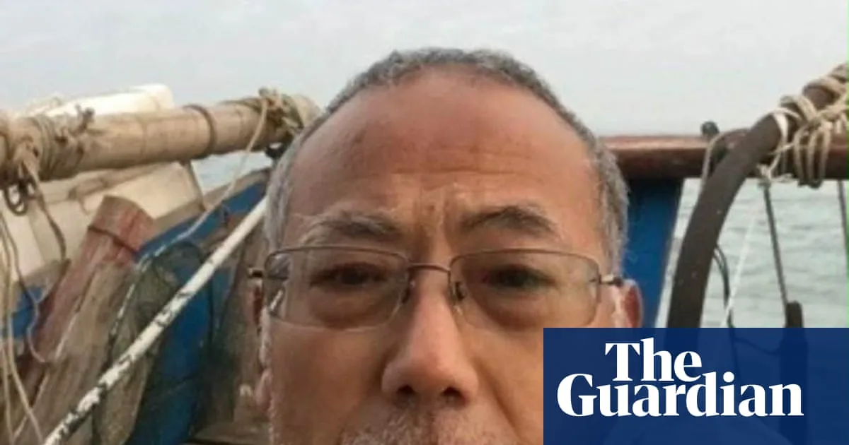Chinese Dissident Detained in South Korea After Rubber Boat Escape