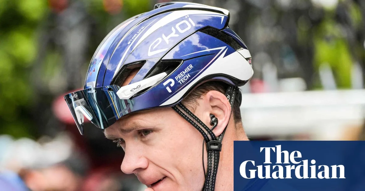 Chris Froome Hospitalised with Punctured Lung and Broken Back After Crash