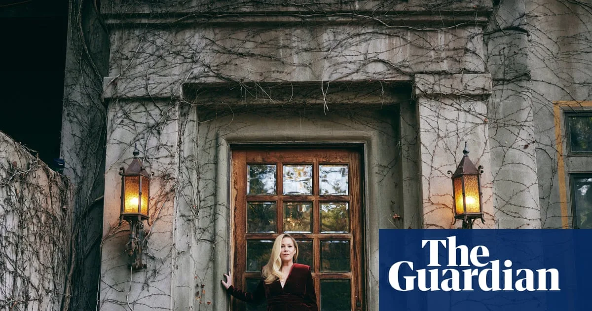 Christina Applegate opens up about life with multiple sclerosis: 'I won't lie and say any of this is a blessing'