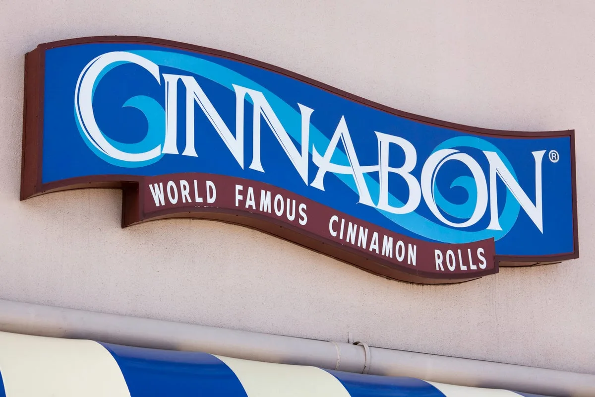 Cinnabon Fires Employee After Racist Tirade Caught on Video