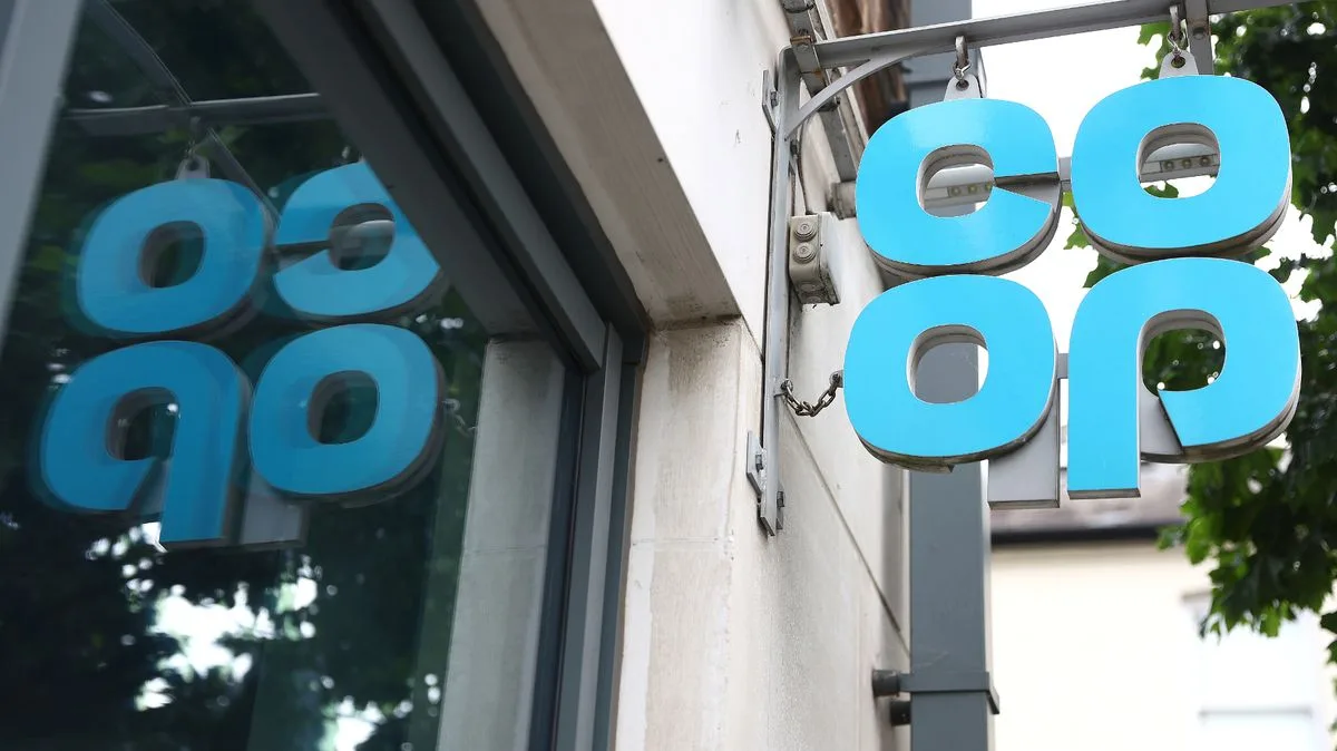 Co-op Introduces Flexi Checkouts in 150 Stores to Cut Queue Times