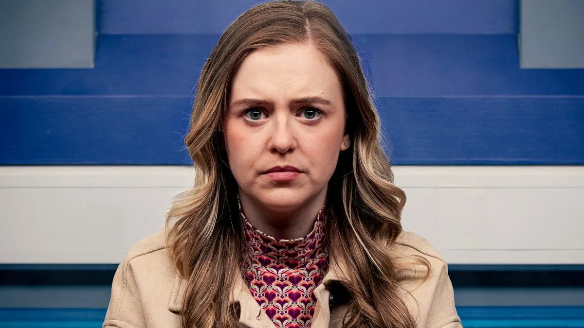 Coronation Street: Christina Sets Up Summer for Murder