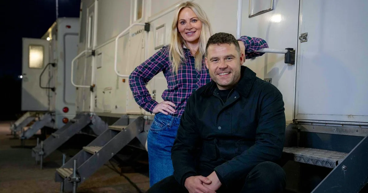 Coronation Street and Emmerdale Crossover: First Look at Aaron Dingle and Lisa Swain