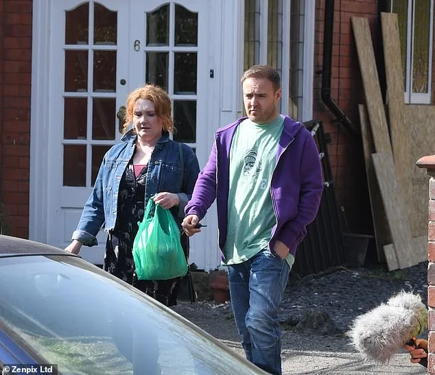 Coronation Street Denies Fiz Actress Jennie McAlpine Exit Rumours