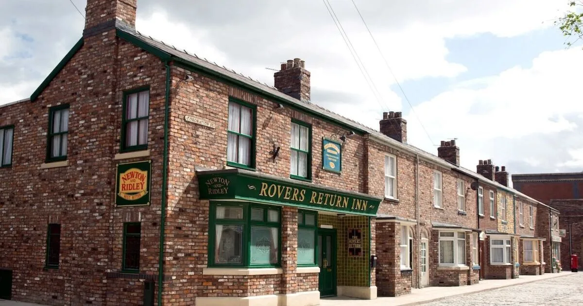 Coronation Street Pays Tribute to Original Star Alan Rothwell, Dies Aged 89