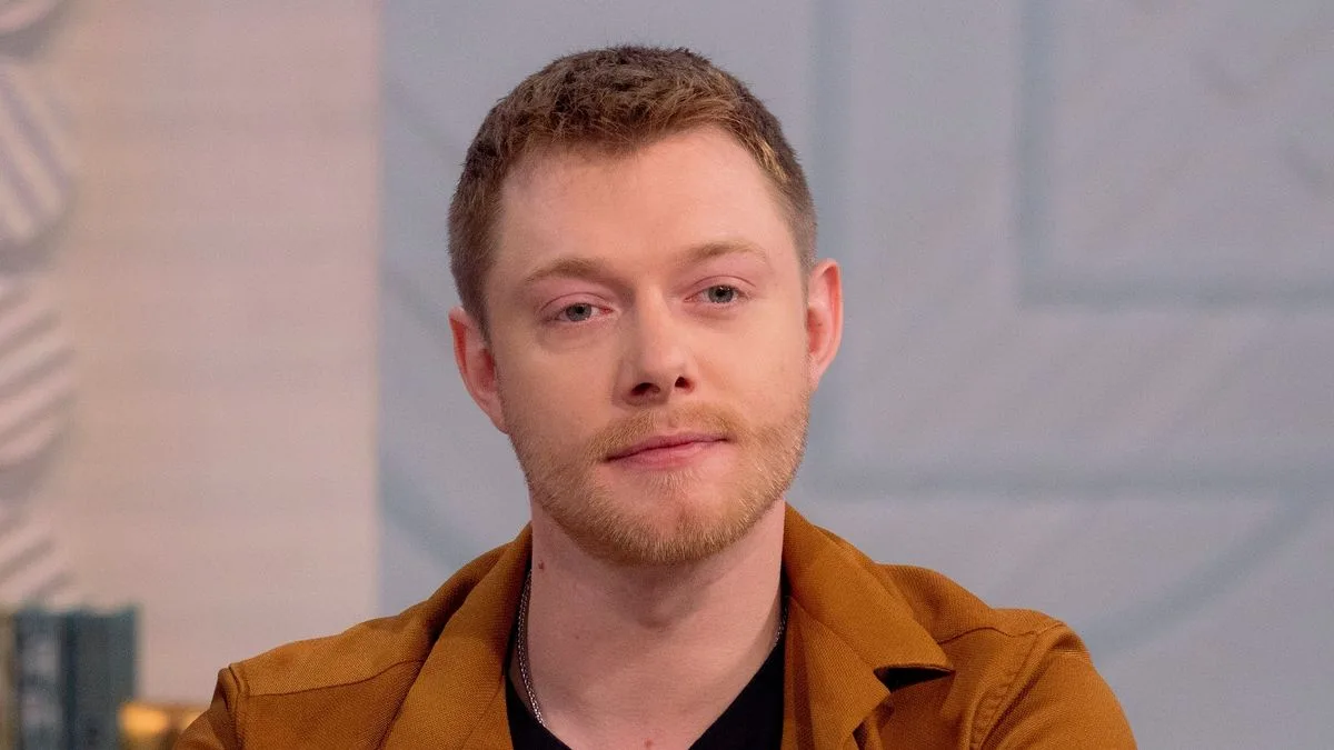 Coronation Street Star Rob Mallard's Love Life: Co-Star Romance and Split Over Work Pressure
