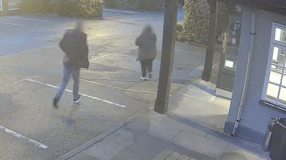 Couple Down 14 Shots and Flee £231 Restaurant Bill