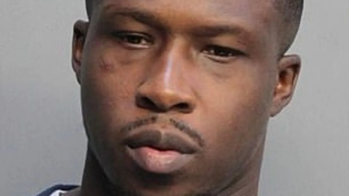 Burglary Suspect Throws Faeces at Judge in Miami Courtroom