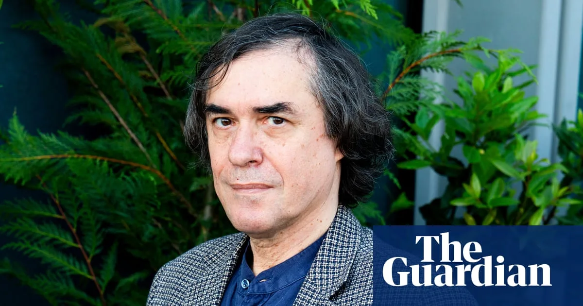 Romanian Author Mircea Cărtărescu's Blinding Trilogy Finally Reaches UK Readers