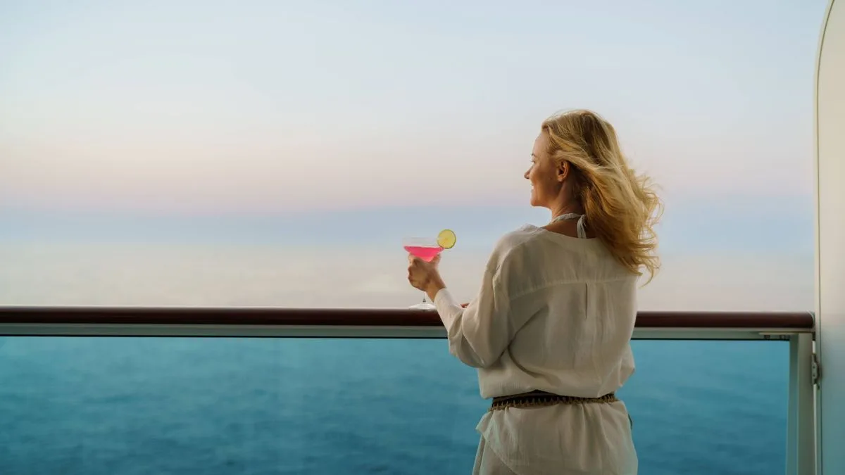 Cruise Formal Night Dress Code Often Ignored By Guests