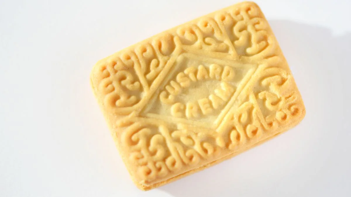 Custard Cream swirls: The Victorian fern craze behind the biscuit design