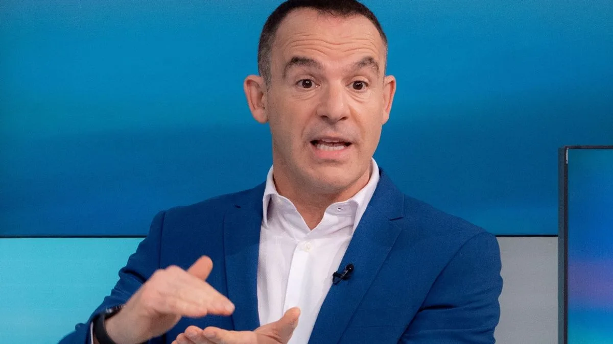 Martin Lewis Urges Households to Fix Energy Deals as Price Cap Rises