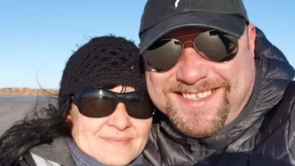 Dad Dies Suddenly; Colleagues Fundraise for Funeral