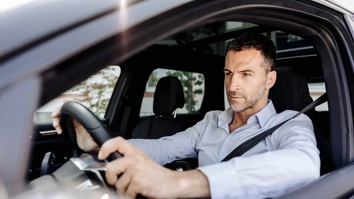 Drivers Warned of 'Potentially Deadly' Car Smell That Requires Immediate Action