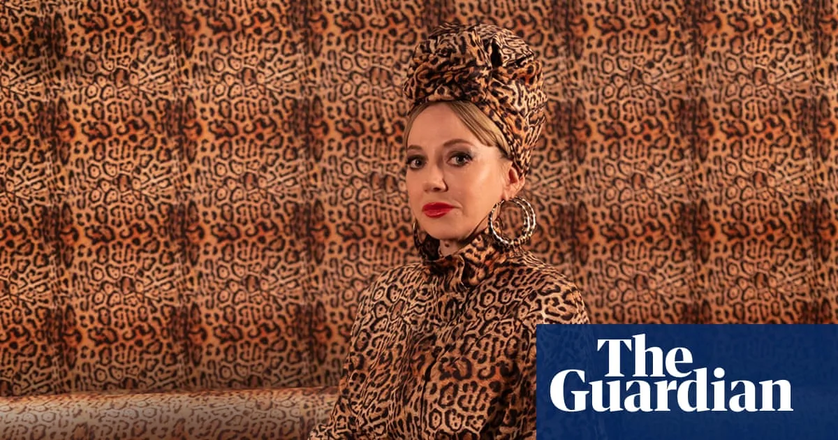 Diane Morgan on Mandy's Rise to TikTok Stardom