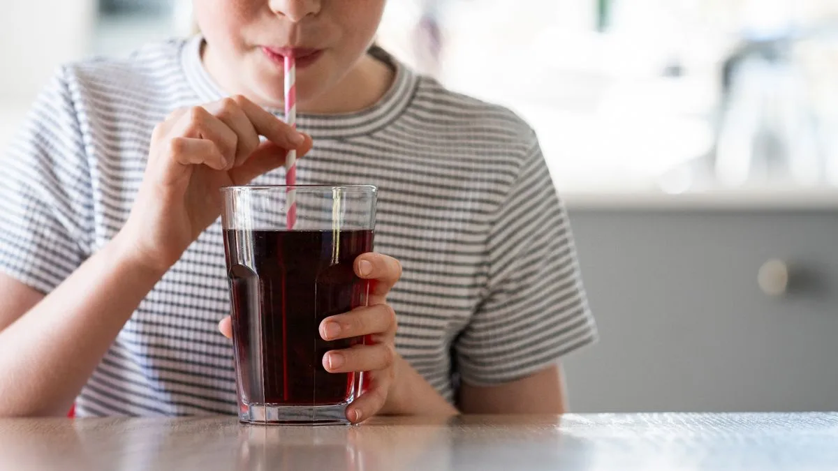 Diet Coke Addiction Linked to Rising Anxiety Due to Artificial Sweetener, Study Finds