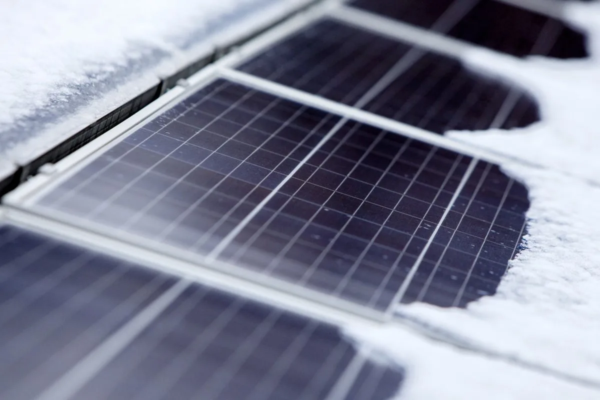 Solar Panels Continue Generating Electricity in Winter and on Cloudy Days
