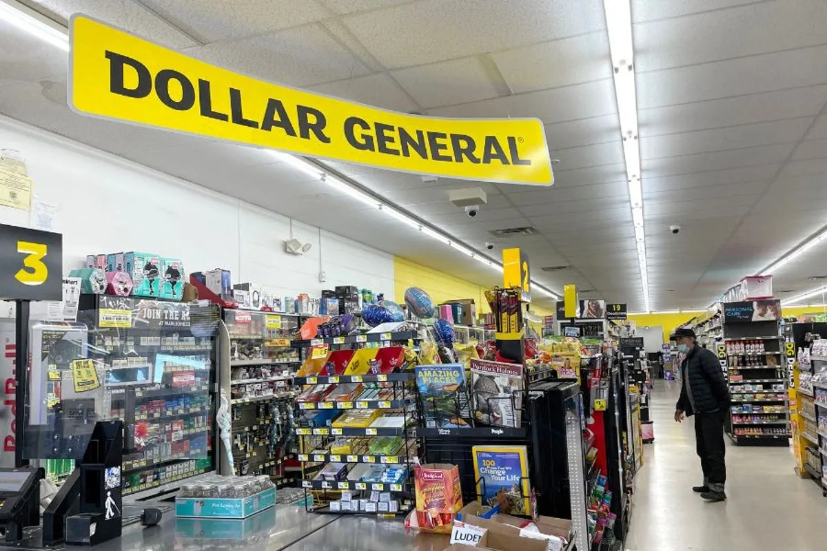 Dollar General sales surge as wealthy seek discounts