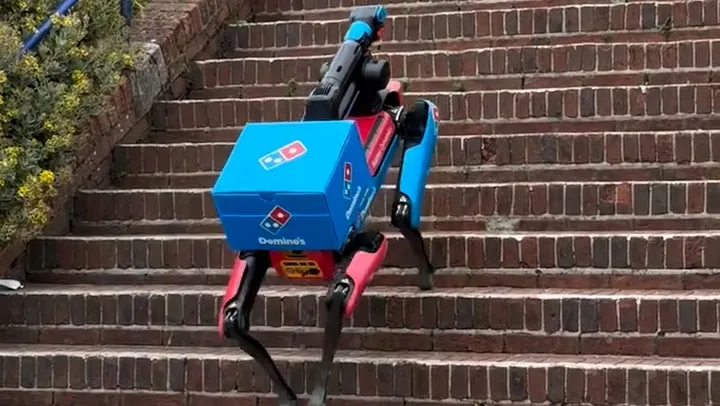 Domino's Tests Robot Dog for Pizza Deliveries
