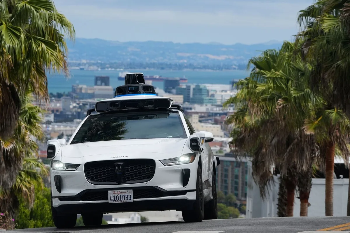 Lyft and Uber Drivers Protest Waymo Robotaxis in San Francisco