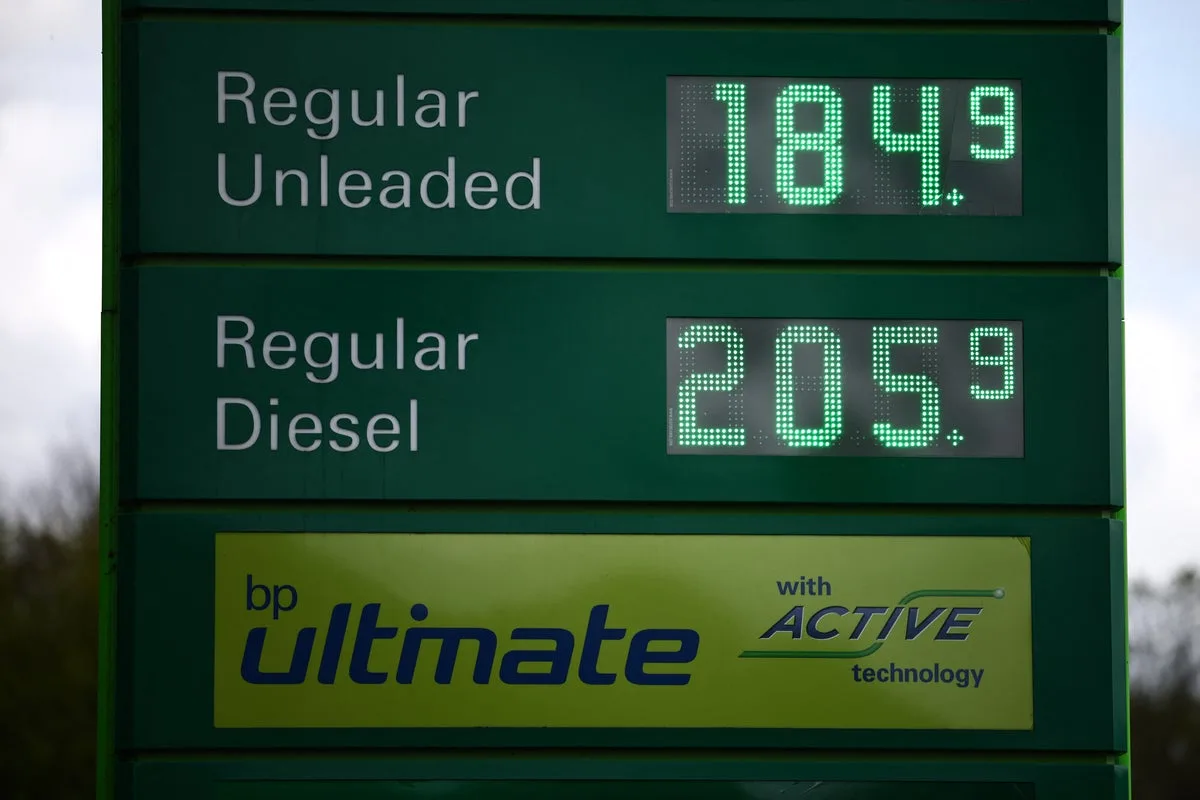 Soaring Fuel Prices Drive UK Motorists to Walking and Cycling