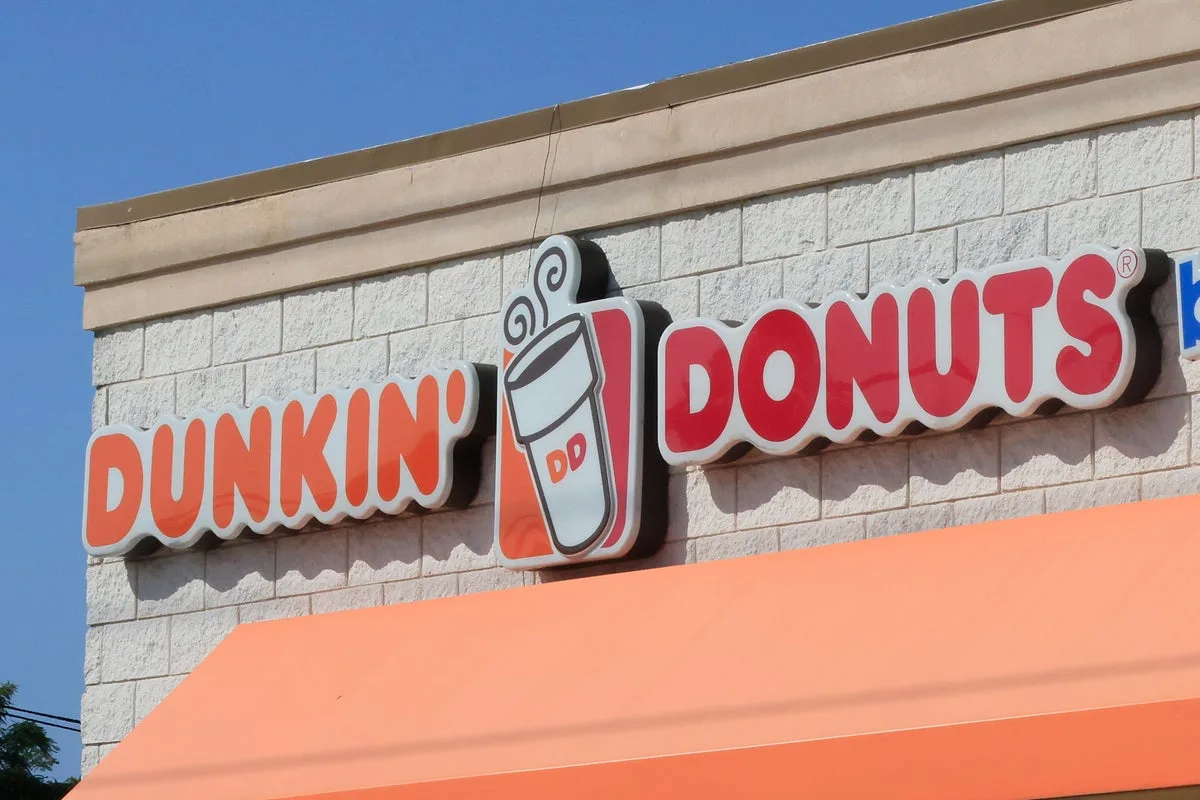 Dunkin' Tests 48-Ounce Coffee Buckets in Select New England Stores