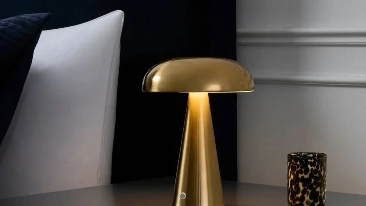 Dusk's Rechargeable Table Lamp Offers Cord-Free Convenience and Style
