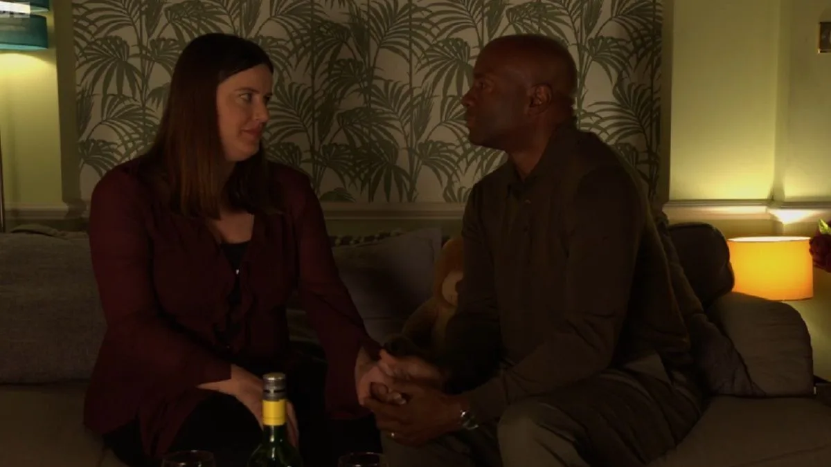 EastEnders fans unconvinced Anthony Trueman is Zoe Slater's stalker