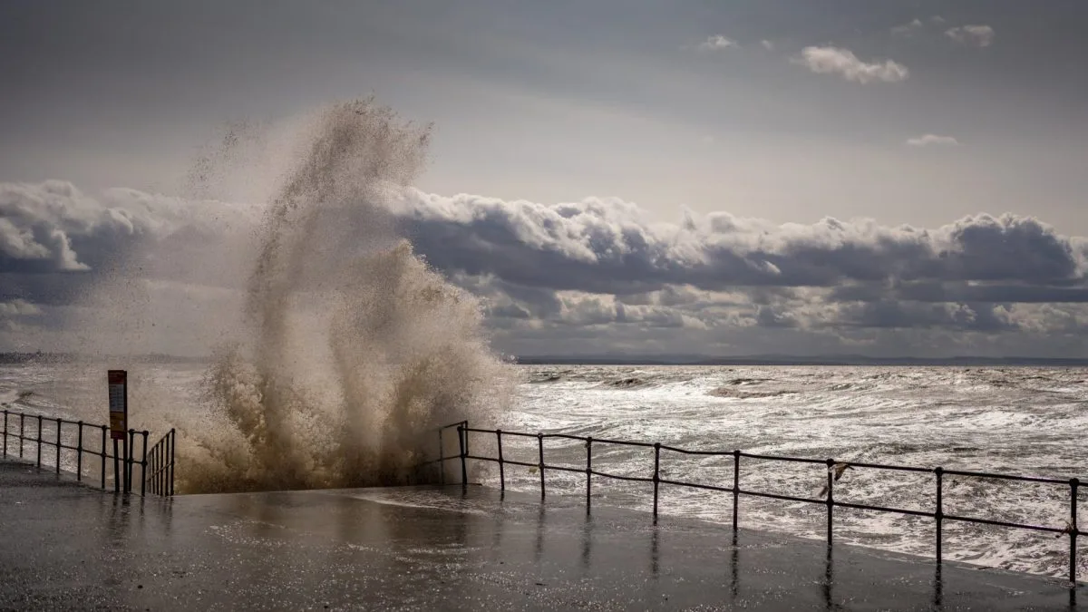 Storm Dave Threatens Easter Travel Chaos Across UK