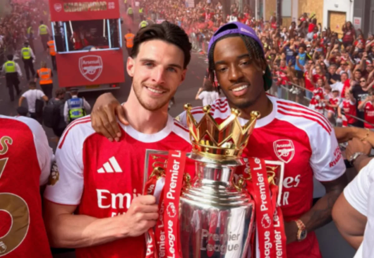 Arsenal Stars Mock 'Jealous' Haters as Title Celebrations Continue
