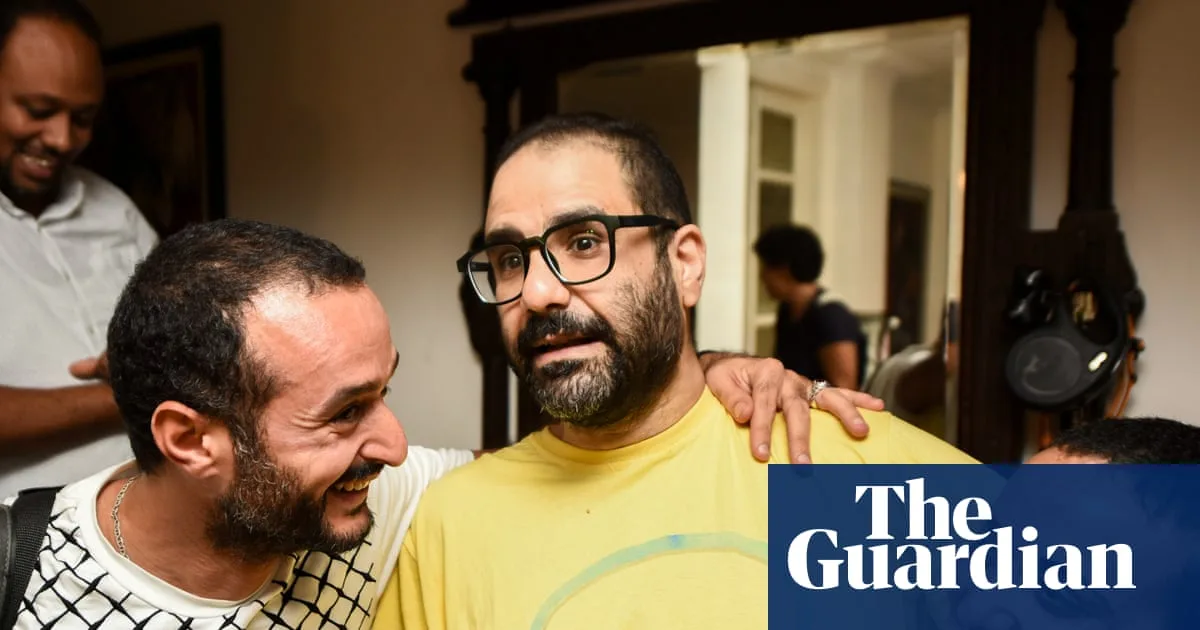 Egyptian Activist Apologises For Tweets After UK Arrival
