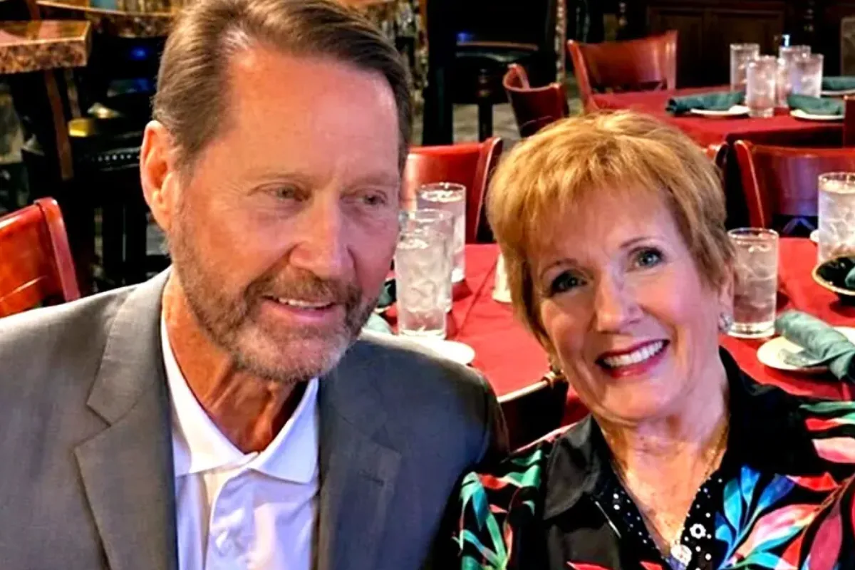 Elderly Couple Dead After Tom Selleck Scam