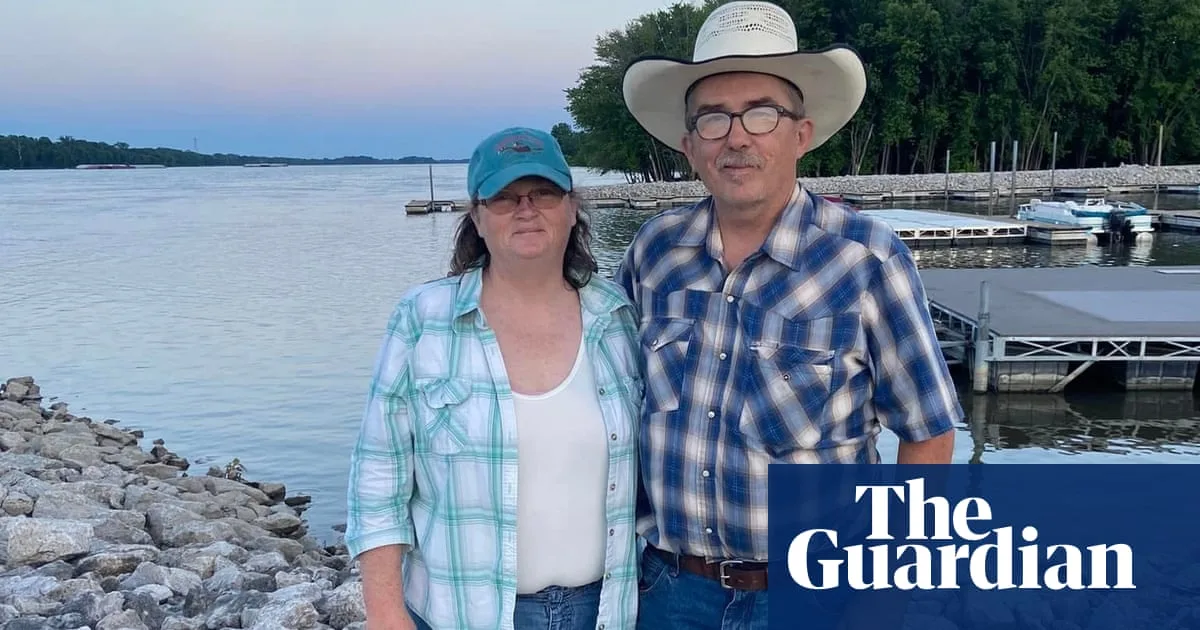 Irish grandmother with green card faces US deportation over $25 bad cheque
