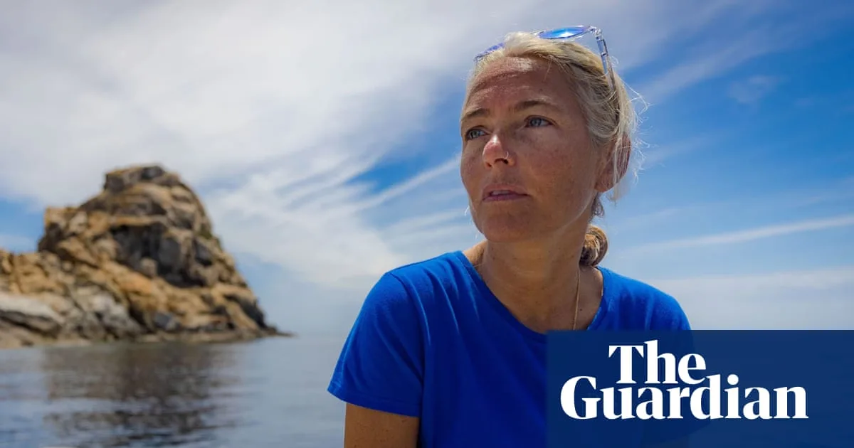 Maldivian Diver Dies in Bid to Recover Bodies of Italian Cave Divers