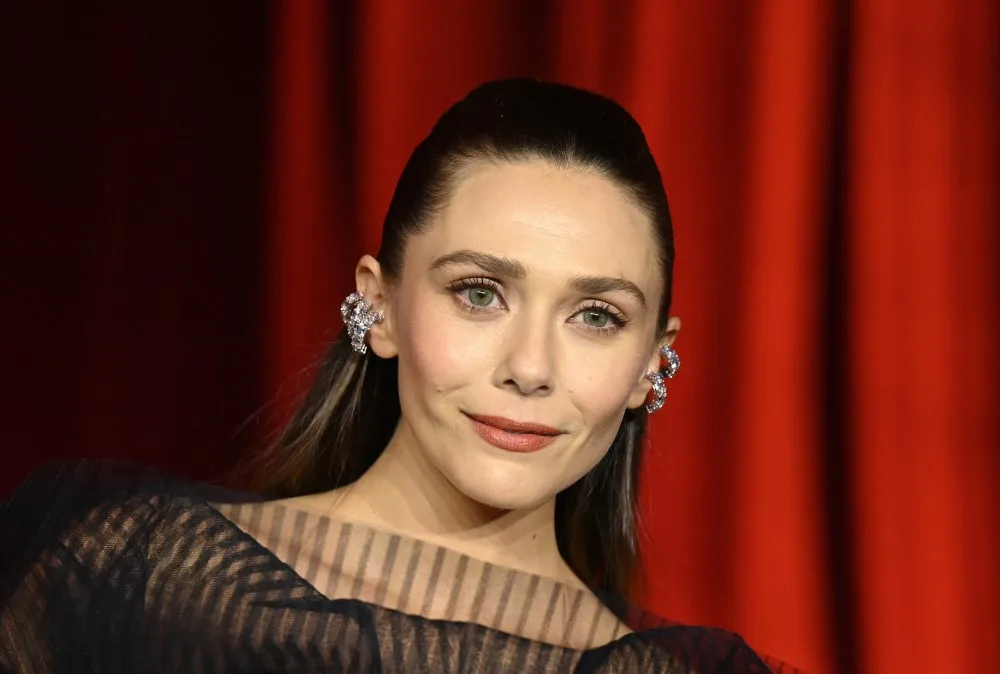 Elizabeth Olsen Refuses Studio Films Without Theatrical Release