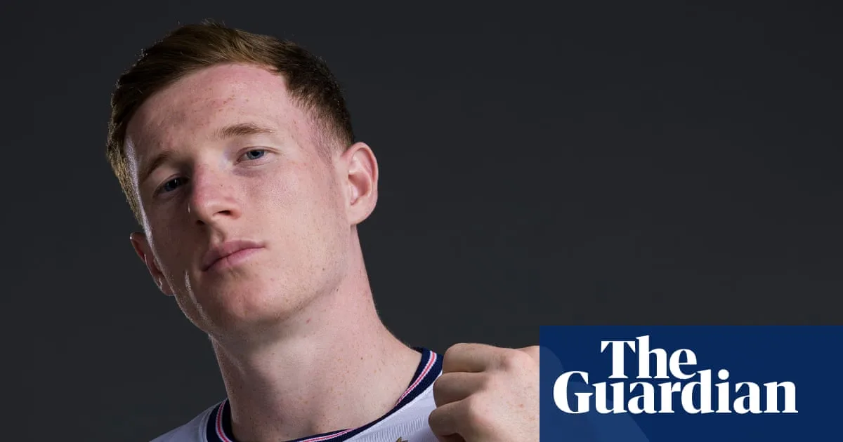 Elliot Anderson Ignores Transfer Talk Focused On England
